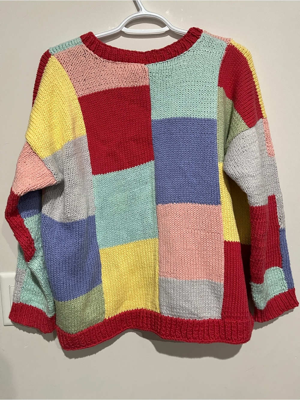 Colourful women’s patchwork sweater - Picture 3 of 4